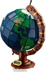 The Globe - Image 7