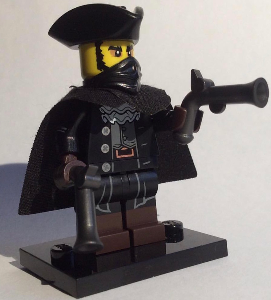 col17-16-1.png The Mystery Man (Highwayman), Series 17 (Complete Set with Stand and Accessories) - Image 1